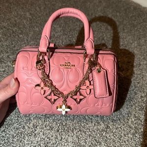 Coach Mini Rowan Signature C